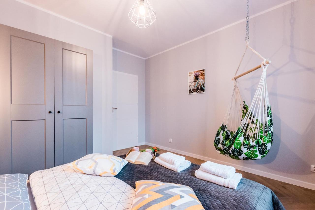 Apartament Rezydencja Vintage No1 オルシュティン エクステリア 写真